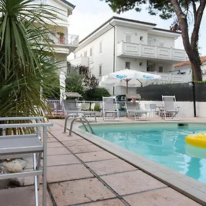3* Hotel Consul - Family